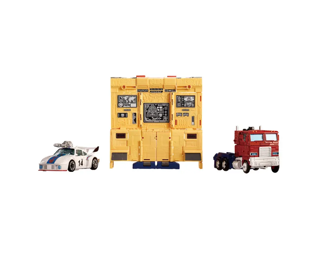 Transformers Dramatic Capture Series Autobot Headquarters3.webp
